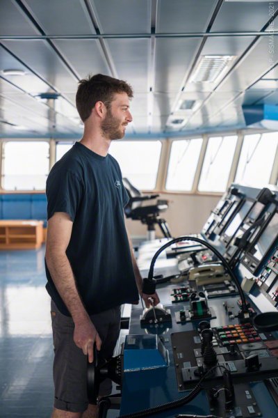 Le lieutenant Clément BOISSEAU à la manoeuvre d'approche pour récupérer l'OBS